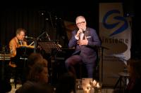 Galadinner25-33-LR